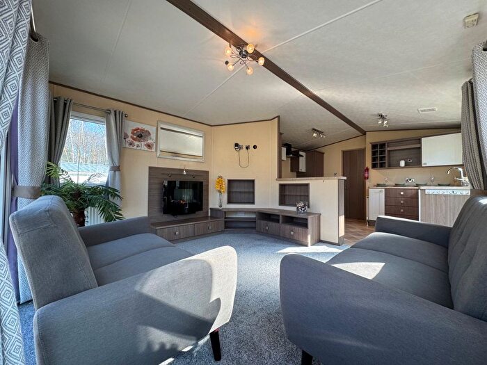 2 Bedroom Mobile/park Home For Sale In The Ridge West, St. Leonards-On-Sea, TN37