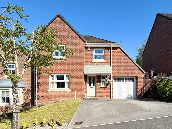 4 Bedroom Detached House For Sale In Glas Y Gors, Cwmbach, Aberdare, Rhondda Cynon Taf, CF44