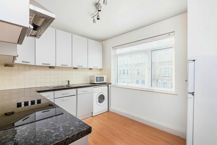 2 Bedroom Flat To Rent In Elm Park Gardens, Chelsea, SW10