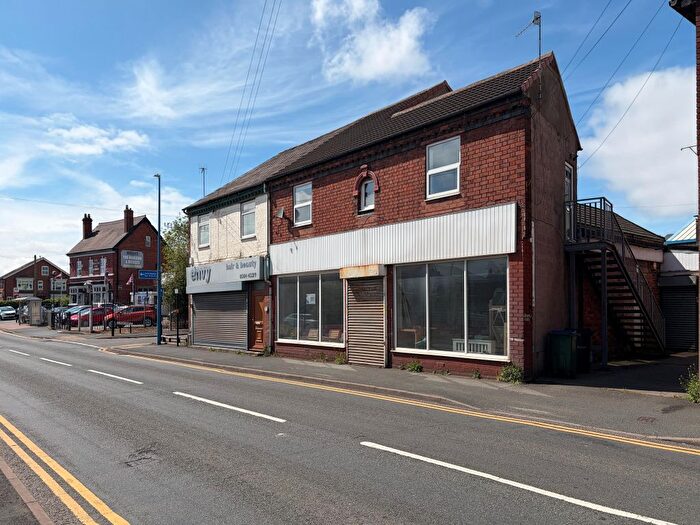 2 Bedroom Flat To Rent In Reddal Hill Road, Cradley Heath, B64