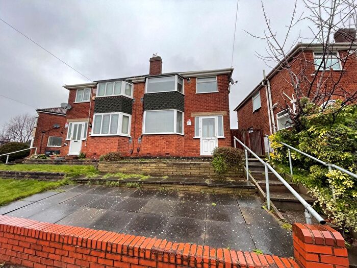 3 Bedroom Property To Rent In Greenholm Road, Birmingham, B44