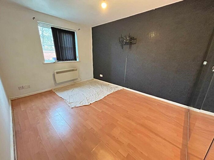 2 Bedroom Apartment To Rent In Armstrong Quay, Liverpool, L3