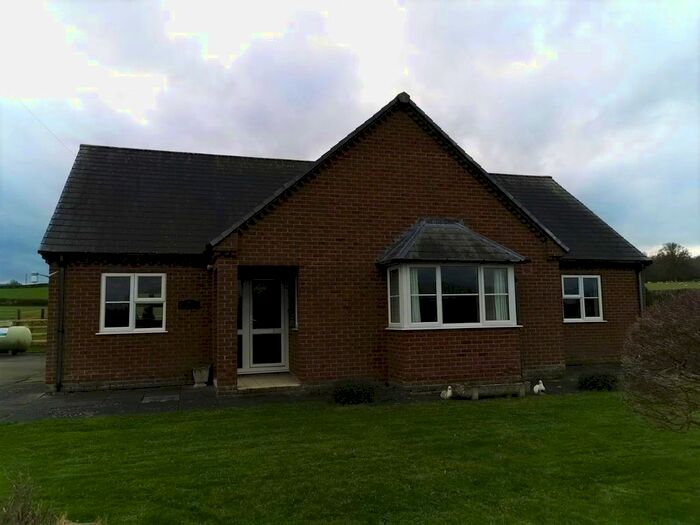 2 Bedroom Bungalow To Rent In Montgomery, Powys, SY15