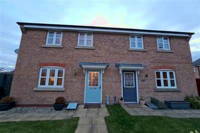 3 Bedroom Semi-Detached House To Rent In Maximus Road, North Hykeham, LN6