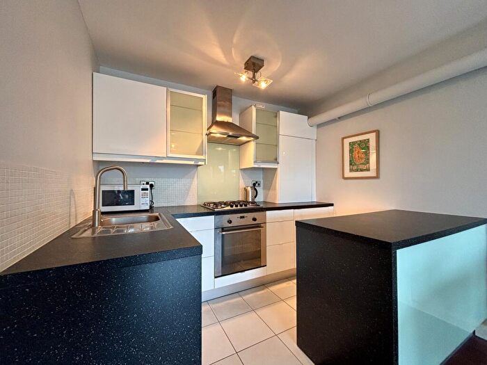 1 Bedroom Apartment To Rent In Lathkill Court, Hayne Road, BR3