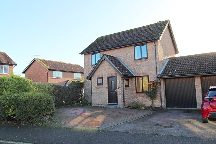 3 Bedroom Link Detached House To Rent In Boeing Way, Mildenhall, IP28