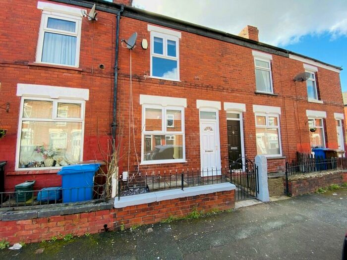 2 Bedroom Terraced House To Rent In Barnsley Street, Offerton, Stockport, SK1