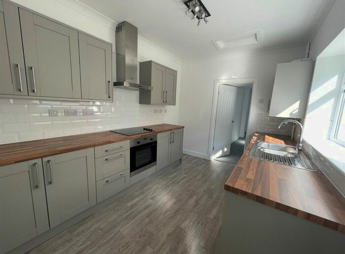 3 Bedroom Terraced House To Rent In Nevill Street, Llanelli, SA15