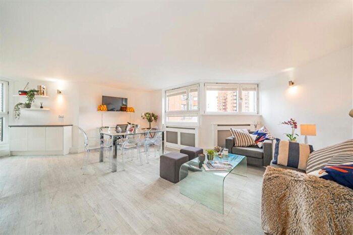 2 Bedroom Flat To Rent In Worlds End Estate, London, SW10