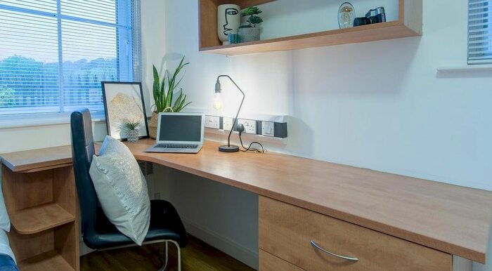 1 Bedroom Flat To Rent In Cowley Bridge Road, Exeter, EX4