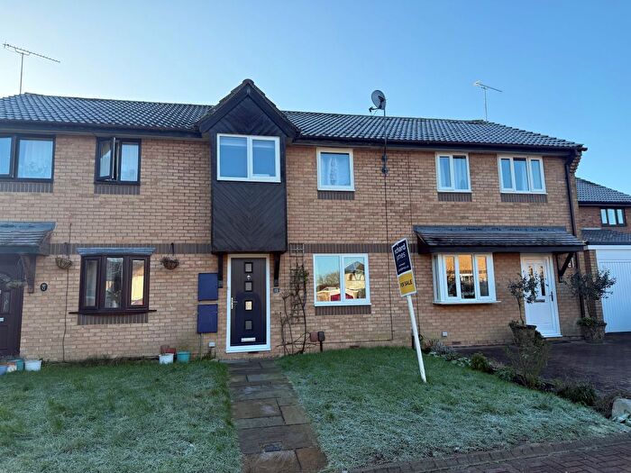 3 Bedroom Terraced House For Sale In Mortimer Close, Shaw, Swindon, SN5