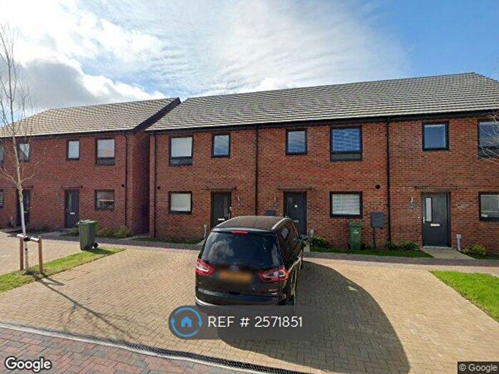 3 Bedroom Detached House To Rent In Glebe Farm, Milton Keynes, MK17