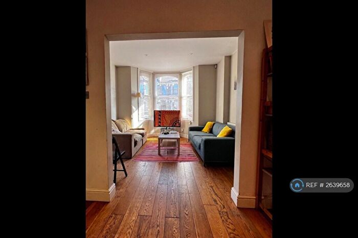3 Bedroom Terraced House To Rent In Elcot Avenue, London, SE15