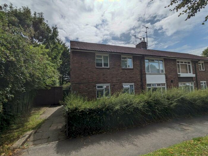 2 Bedroom Maisonette To Rent In West Green, RH11