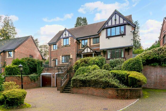 5 Bedroom Detached House To Rent In Rouse Court, Lower Road, Gerrards Cross, SL9