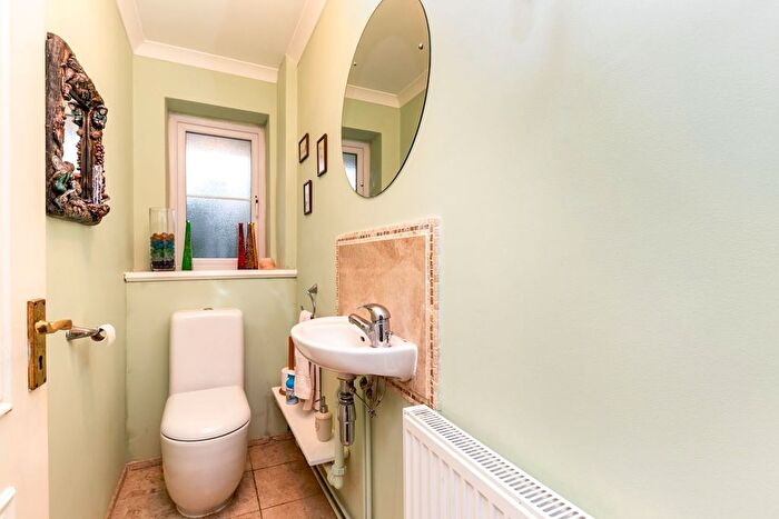 5 Bedroom Detached House For Sale In Portland Place, Hertford Heath, Hertford, SG13