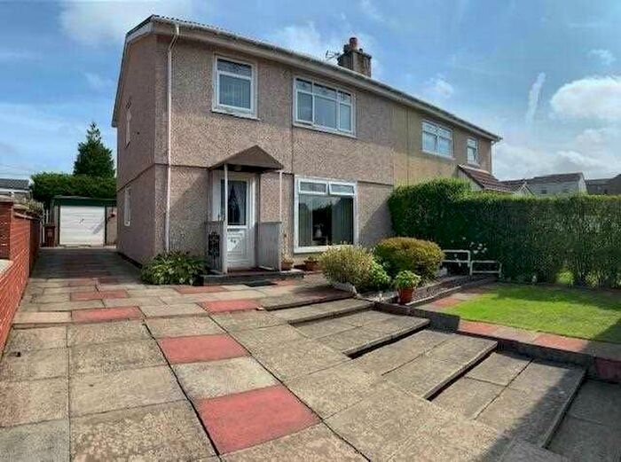 Houses for sale & to rent in ML5 2HT, Townhead Road, Coatbridge North