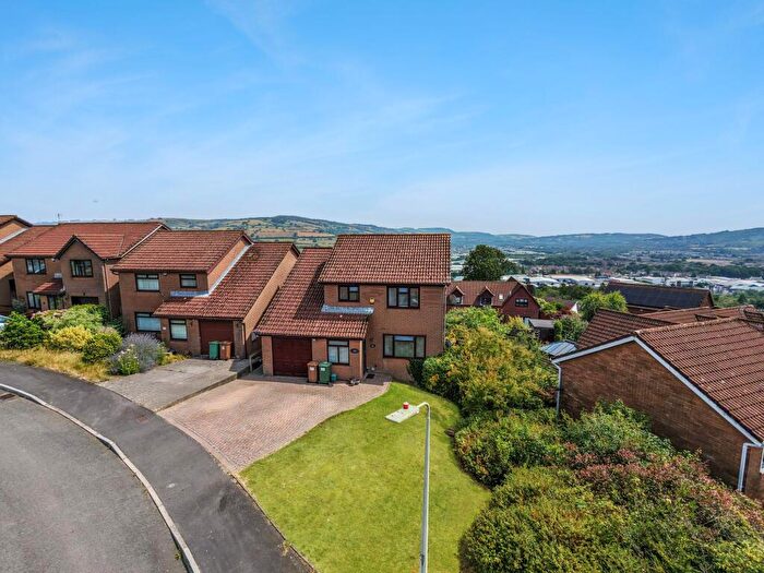 4 Bedroom Detached House For Sale In Cae Marchog, Energlyn, CF83