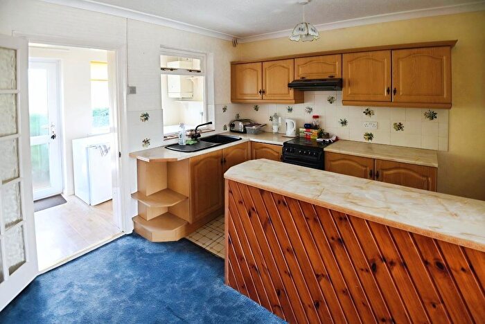 3 Bedroom End Of Terrace House For Sale In Summerfield Close, Wisbech, Cambridgeshire, PE13