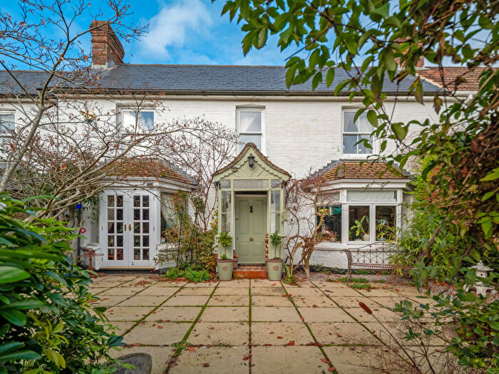 5 Bedroom Country House For Sale In Watch Lane, Whitchurch, RG28