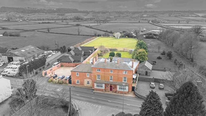 7 Bedroom Detached House For Sale In The Red House, Main Road, Nether Broughton, LE14