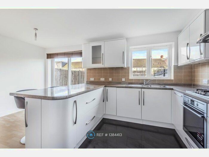 3 Bedroom Terraced House To Rent In Stanley Close, London, SE9