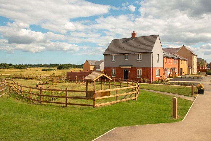 3 Bedroom Detached House For Sale In Henley Gate, Ipswich, IP1