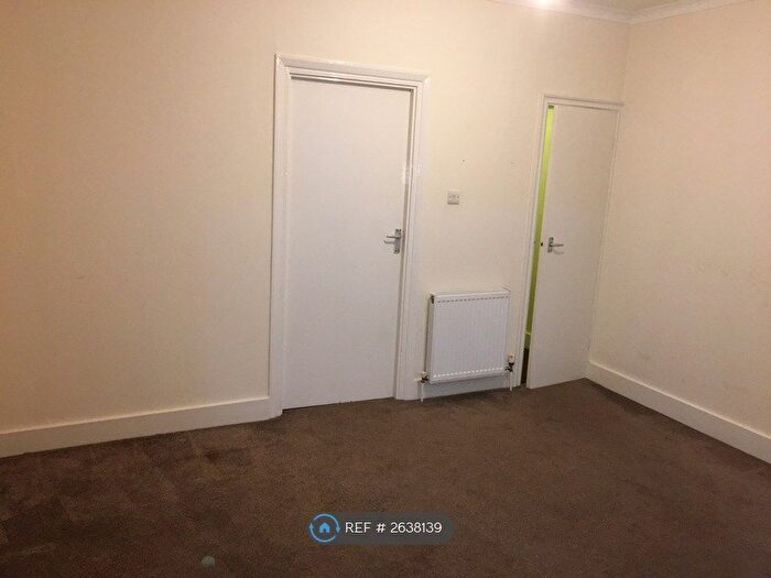 1 Bedroom Flat To Rent In Leyton, London, E10