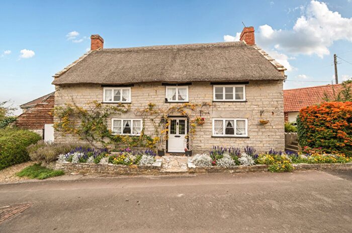 3 Bedroom Cottage For Sale In Back Street, Long Sutton, Langport, Somerset, TA10
