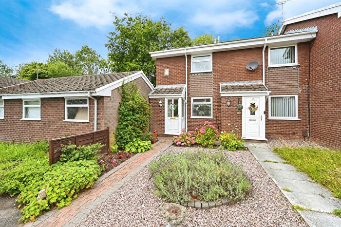 2 Bedroom End Of Terrace House For Sale In Arndale, Beechwood, Runcorn, WA7