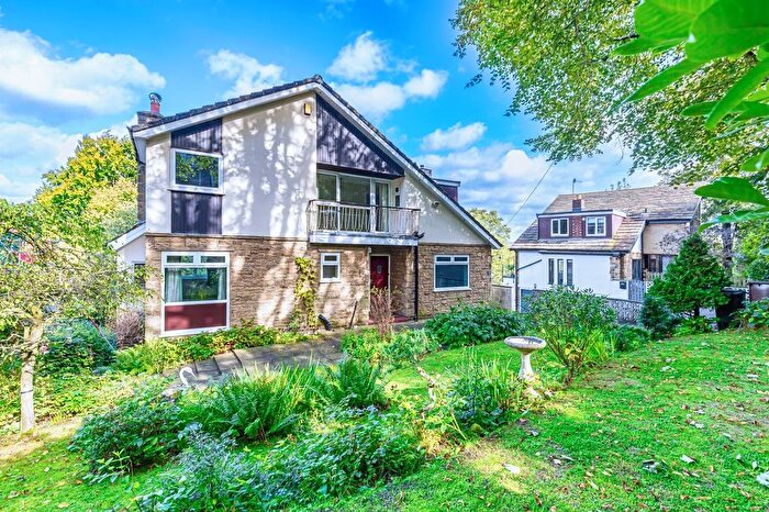 4 Bedroom Detached House To Rent In Ilkley, West Yorkshire, LS29