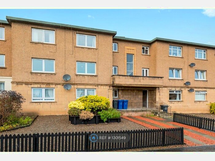 3 Bedroom Flat To Rent In Waverley Crescent, Bonnyrigg EH19