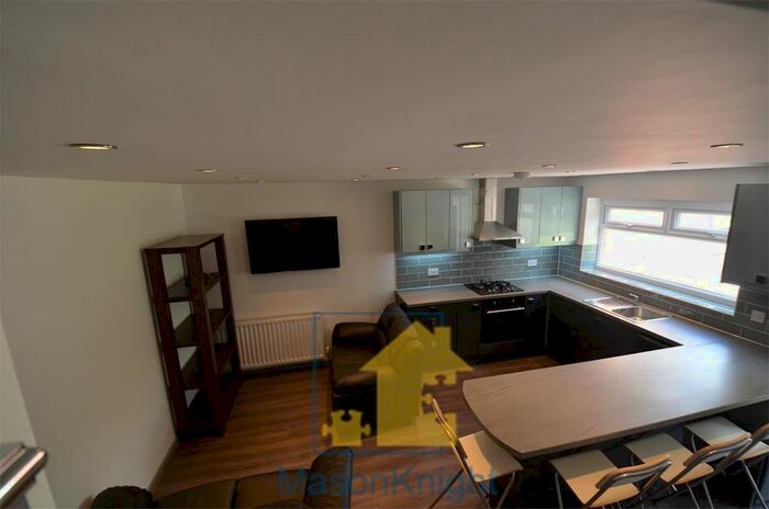 4 Bedroom Terraced House To Rent In Fairgreen Way, Selly Oak, Birmingham, B29