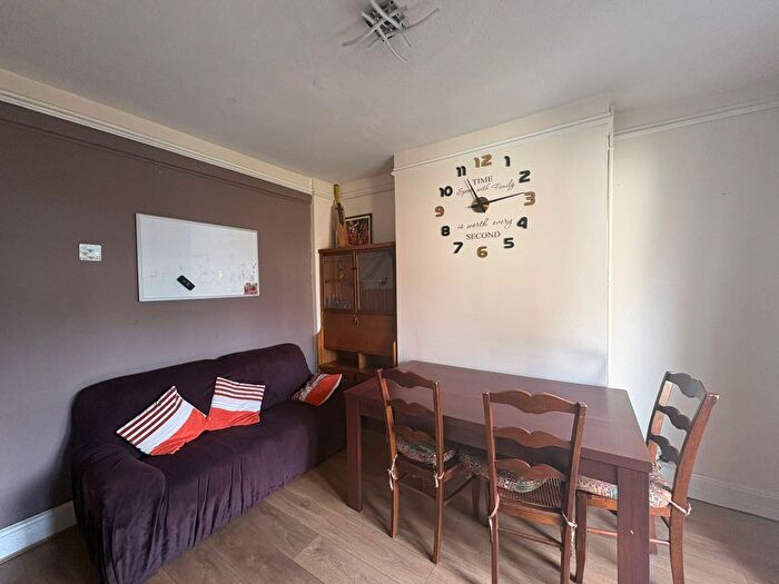 4 Bedroom Terraced House To Rent In Farrance Road, Chadwell Heath, Romford, RM6