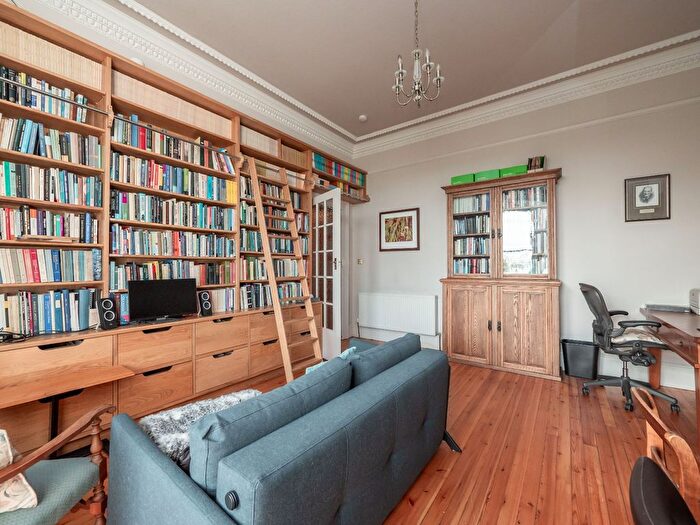 2 Bedroom Flat For Sale In Gordon Terrace, The Inch, Edinburgh, EH16