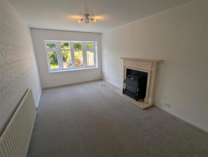 3 Bedroom Detached House To Rent In Wellman CroftSelly OakBirmingham, B29