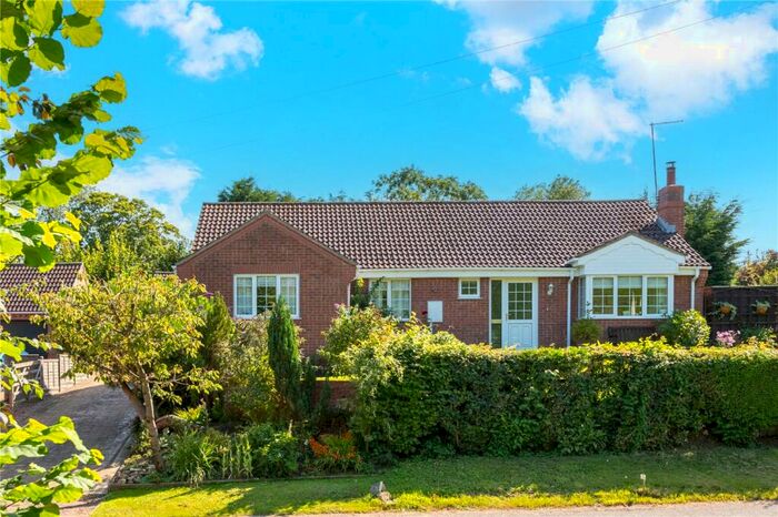 3 Bedroom Bungalow For Sale In Aveland Way, Aslackby, Sleaford, Lincolnshire, NG34