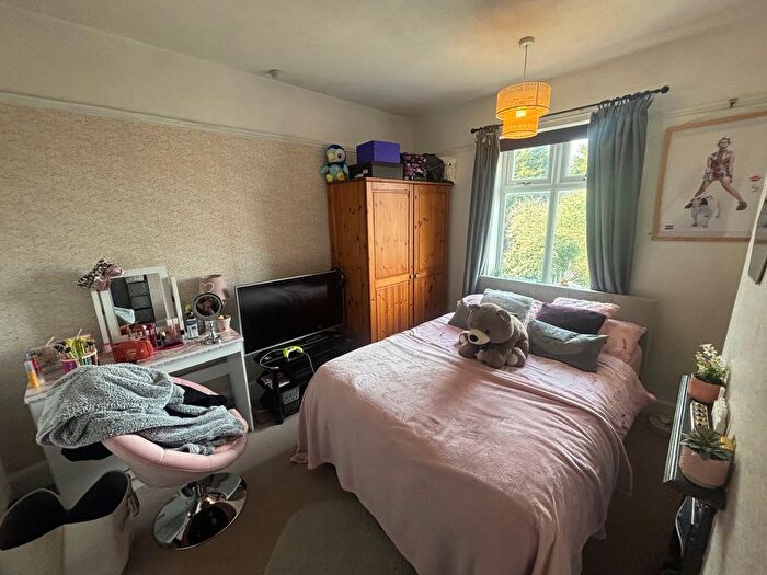 4 Bedroom Detached House For Sale In Waterloo Road, Peterborough, PE1