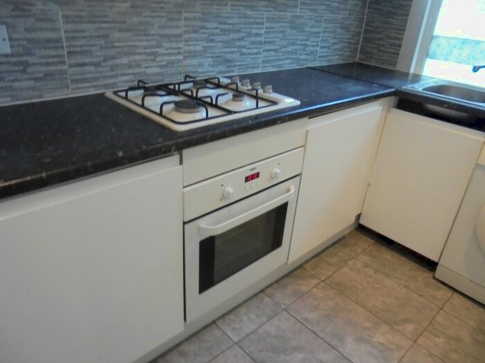 2 Bedroom Flat To Rent In Seymour Road, London, E10