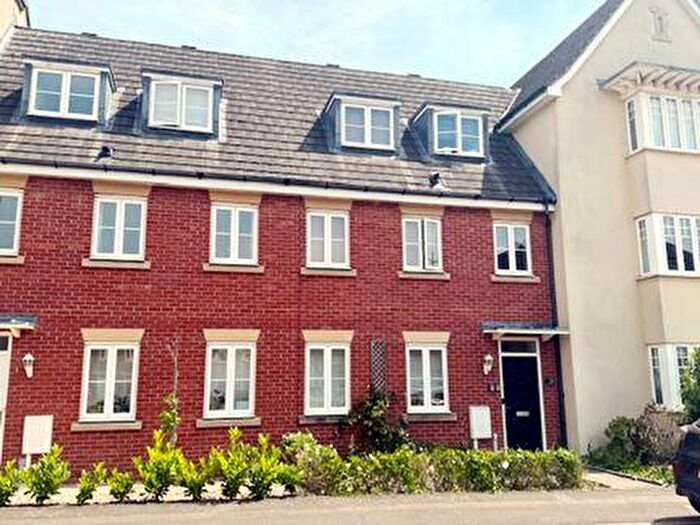 3 Bedroom Terraced House To Rent In Berrywood Drive, Northampton, NN5