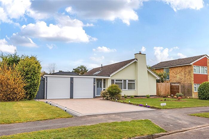 3 Bedroom Bungalow For Sale In Grayshott, Hindhead, Hampshire, GU26