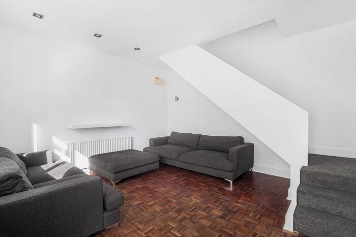 1 Bedroom Flat To Rent In Lewin Road, London, SW16