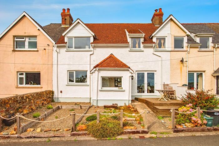 4 Bedroom Terraced House For Sale In Harbour Village, Goodwick, Dyfed, SA64