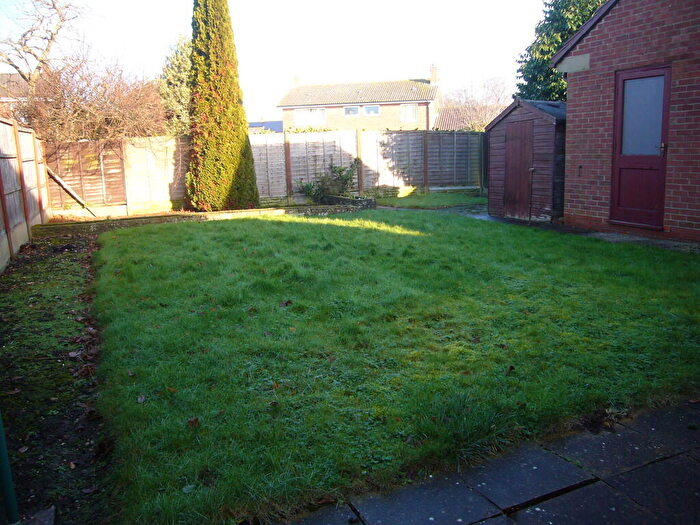 2 Bedroom Detached Bungalow For Sale In St. Davids View, Airmyn, DN14