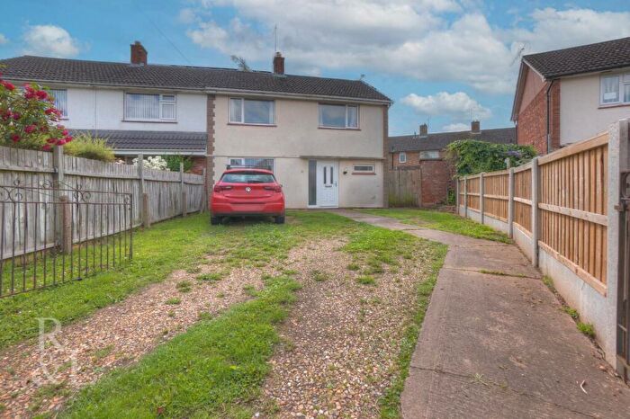 3 Bedroom Semi-Detached House For Sale In Deans Court, Cotgrave, Nottingham, NG12