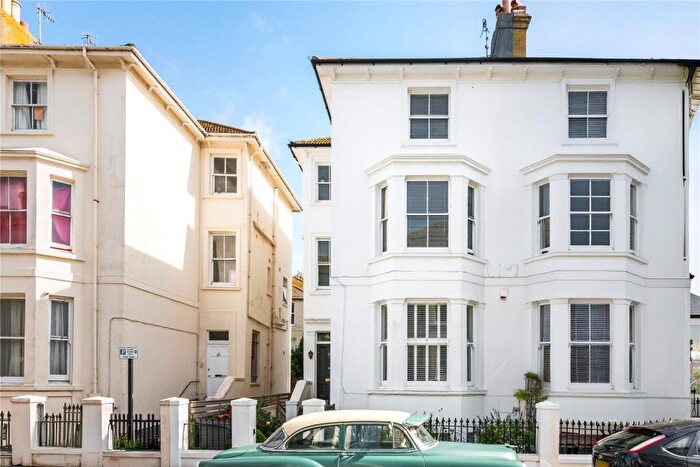 5 Bedroom Semi-Detached House For Sale In Hova Villas, Hove, East Sussex, BN3