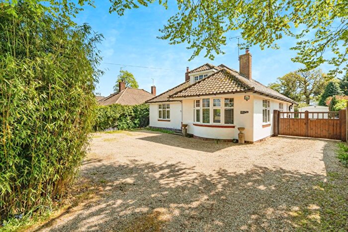 4 Bedroom Bungalow For Sale In Stalham Road, Hoveton, Norwich, Norfolk, NR12