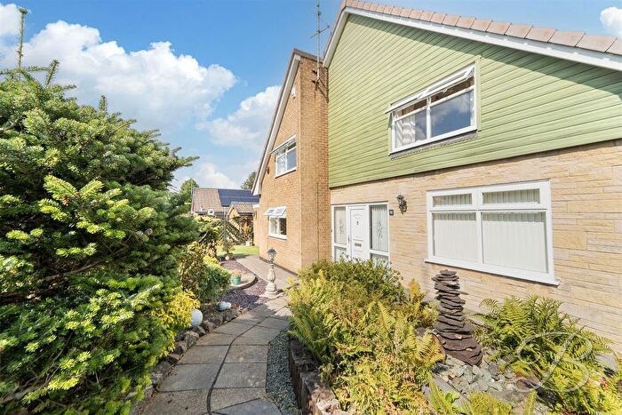 4 Bedroom Detached House For Sale In Springwood View Close, Sutton-In-Ashfield, NG17
