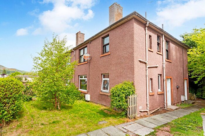 2 Bedroom Flat For Sale In Caerketton Avenue, Bilston, EH25