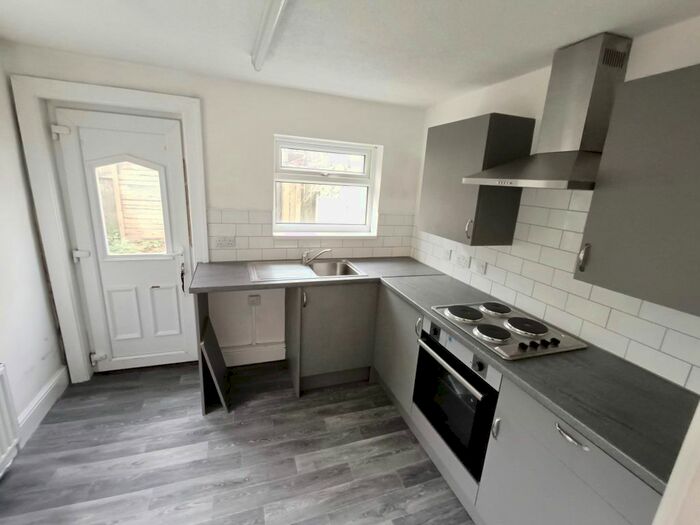 2 Bedroom Terraced House To Rent In Astley Street, Hull, HU3